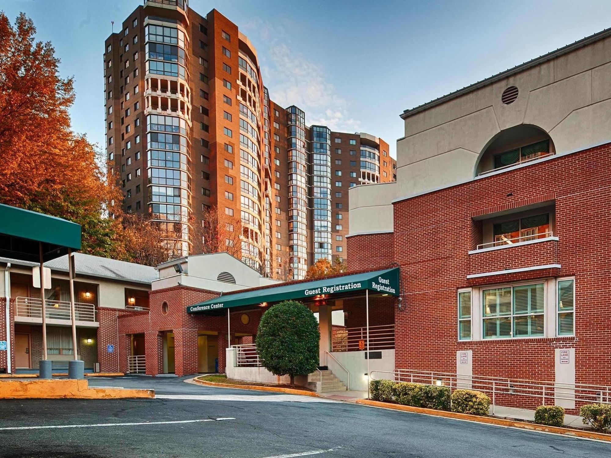 Quality Inn Iwo Jima Arlington Buitenkant foto