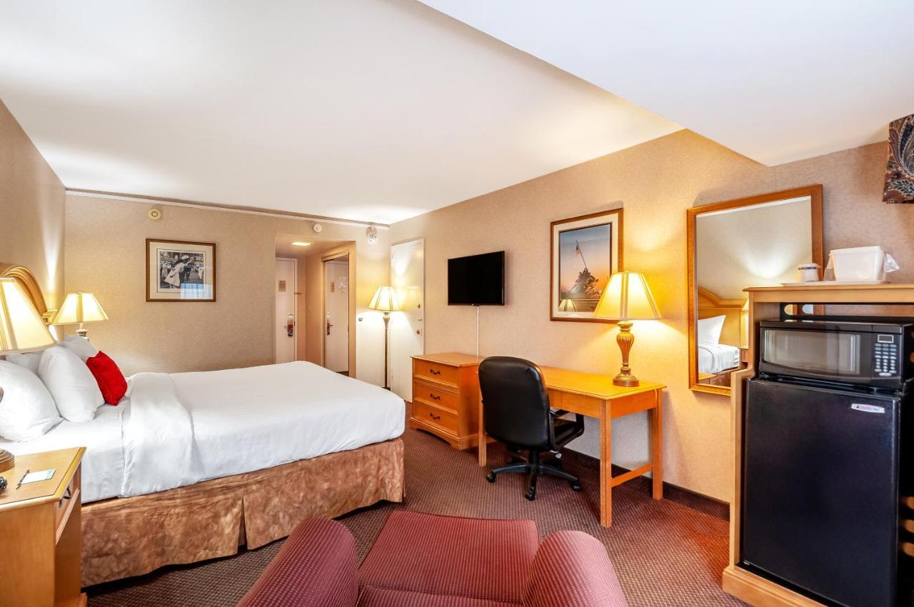 Quality Inn Iwo Jima Arlington Buitenkant foto